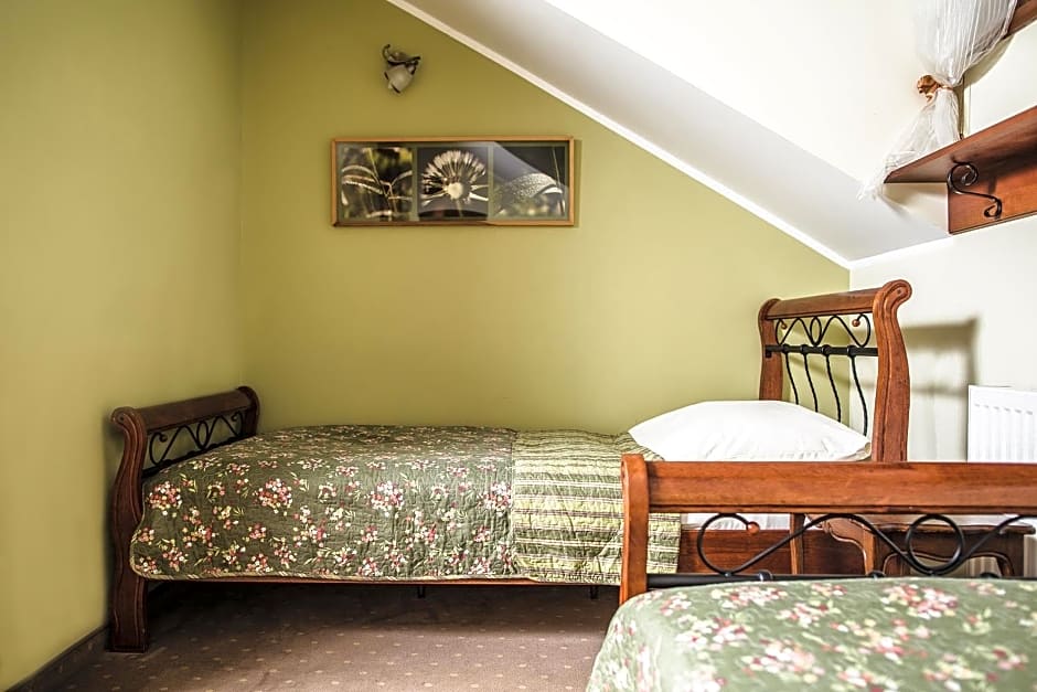 Stajnia Sarnówek Nad Jeziorem Różany