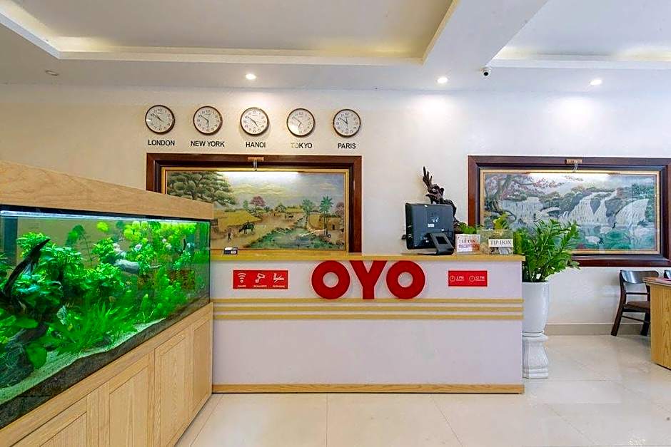 Luxury Airport Hotel & Spa