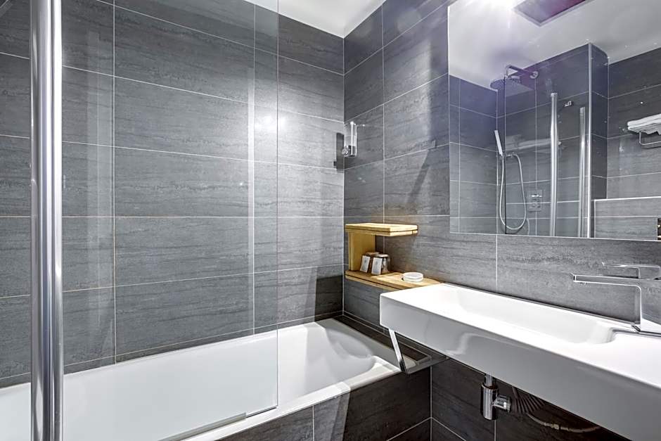 Hotel Opera Maintenon