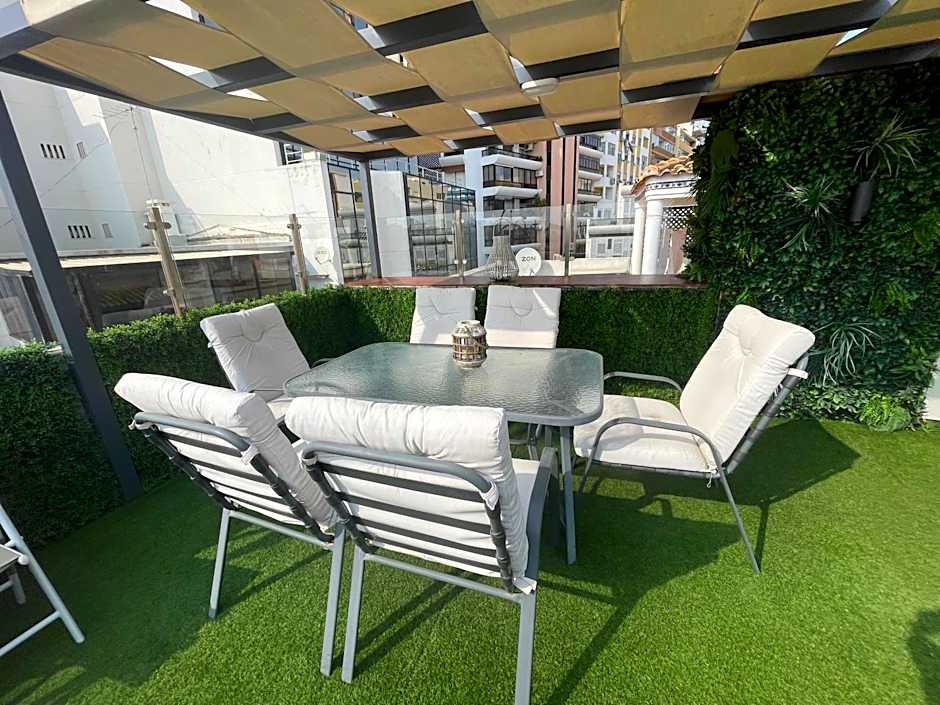 Sunny, The House - AL