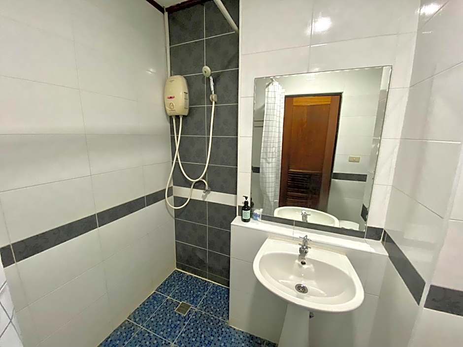 Rimtarn Hotel Pakchong