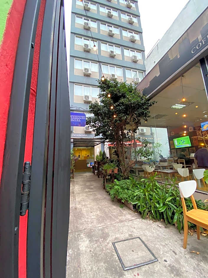 Juramento de Lealtad Townhouse Hotel
