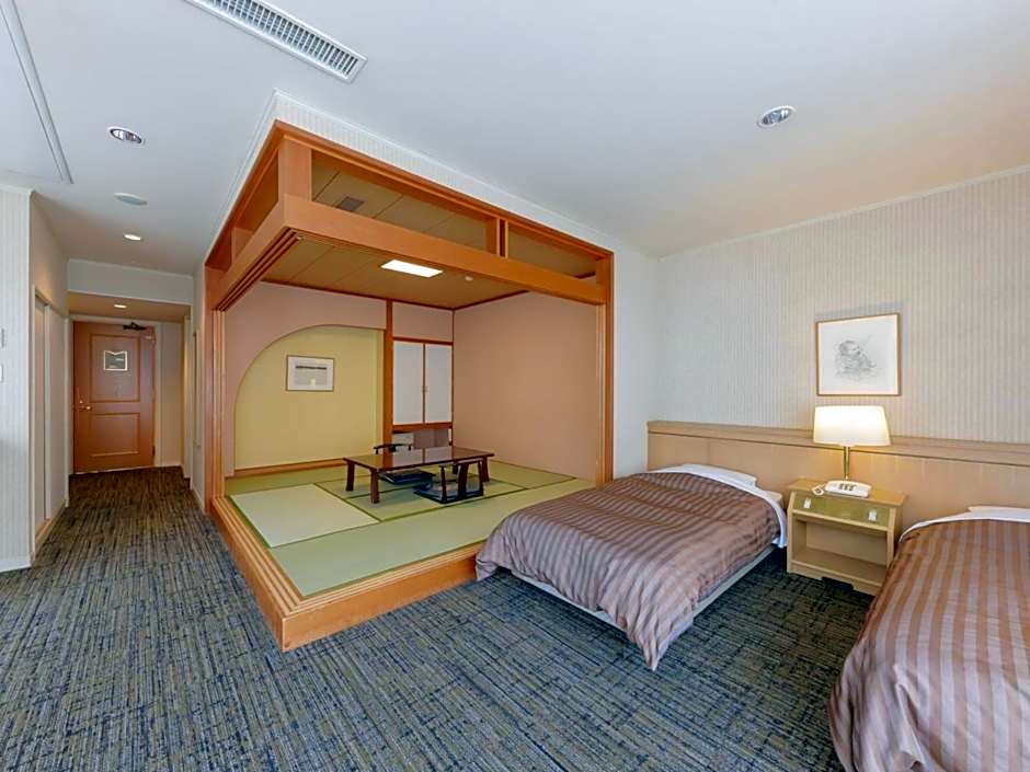 Hotel New Momiji