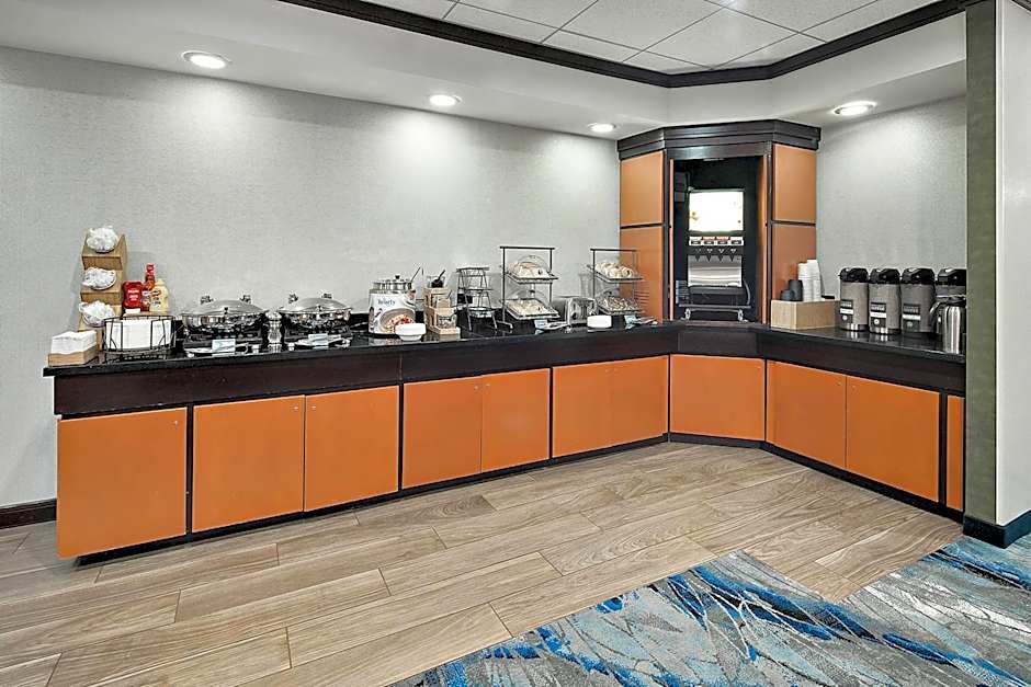 Fairfield Inn & Suites by Marriott Marietta