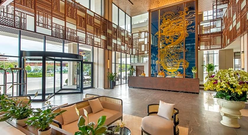 Hotel Soleil Ha Long, Trademark Collection by Wyndham