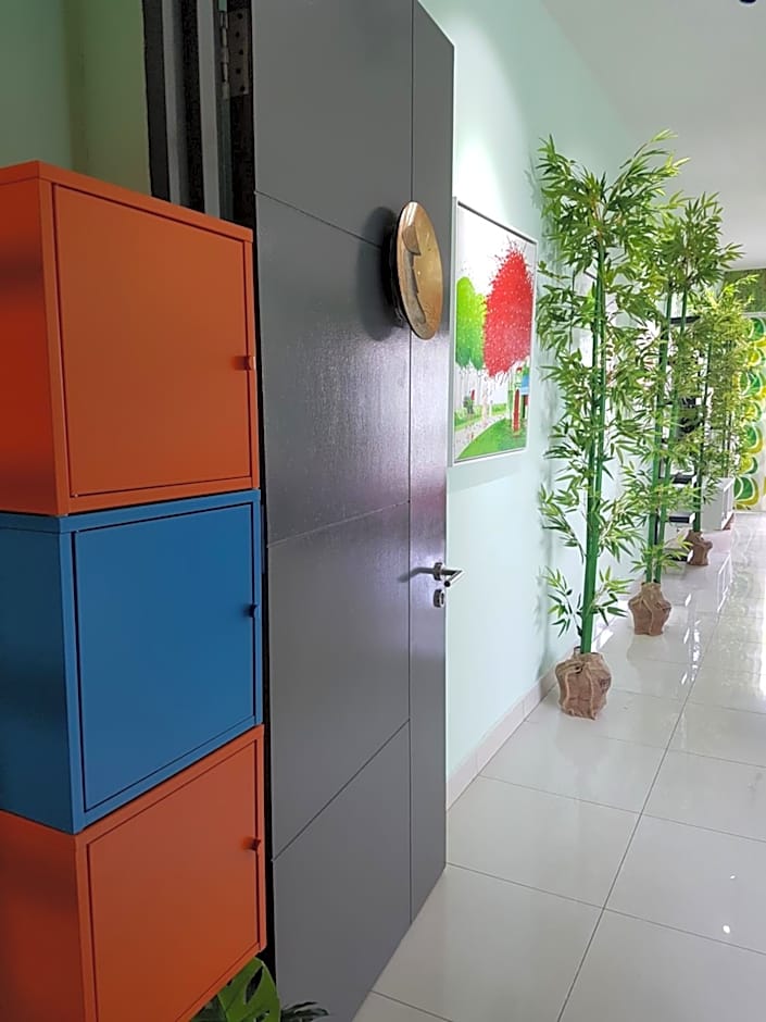 Garden Apartment at Zenith