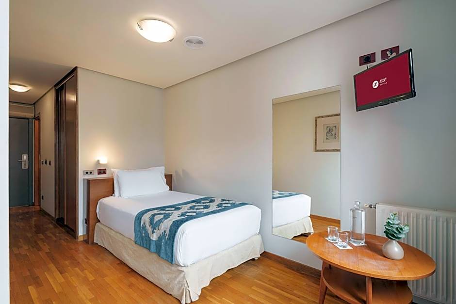 Exe Hotel El Magistral