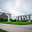 Creston Grand Hotel Suphan Buri