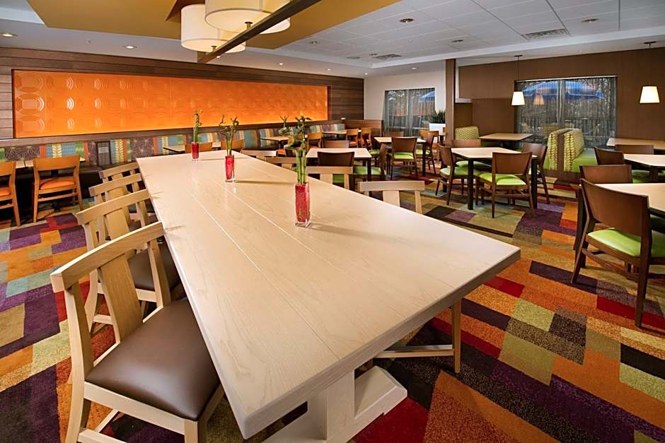 Fairfield Inn & Suites by Marriott Arundel Mills BWI Airport