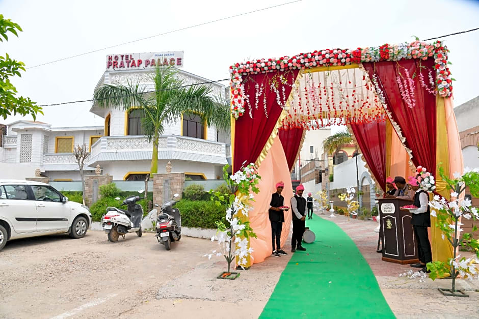 Hotel Pratap Palace