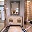Manhatton · Lijing Hotel