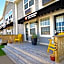 Amsterdam Inn & Suites Moncton