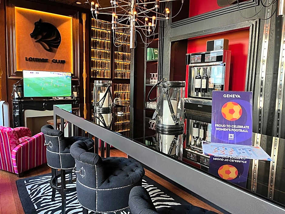 Hotel Drake-Longchamp