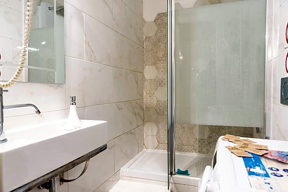 Merulana Suite Apartment