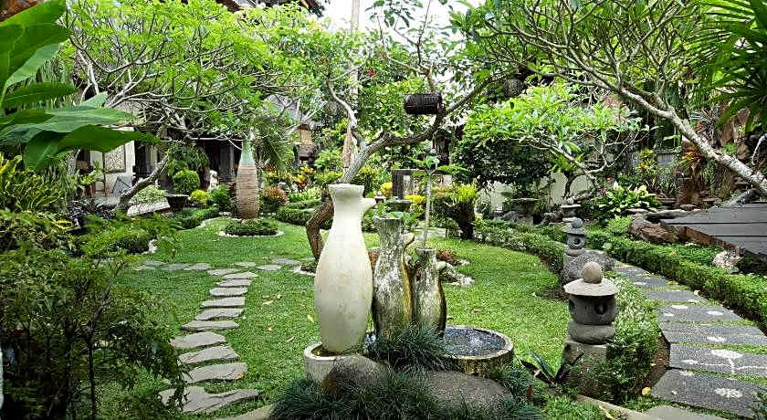 Liyer Spirit House                                                                              