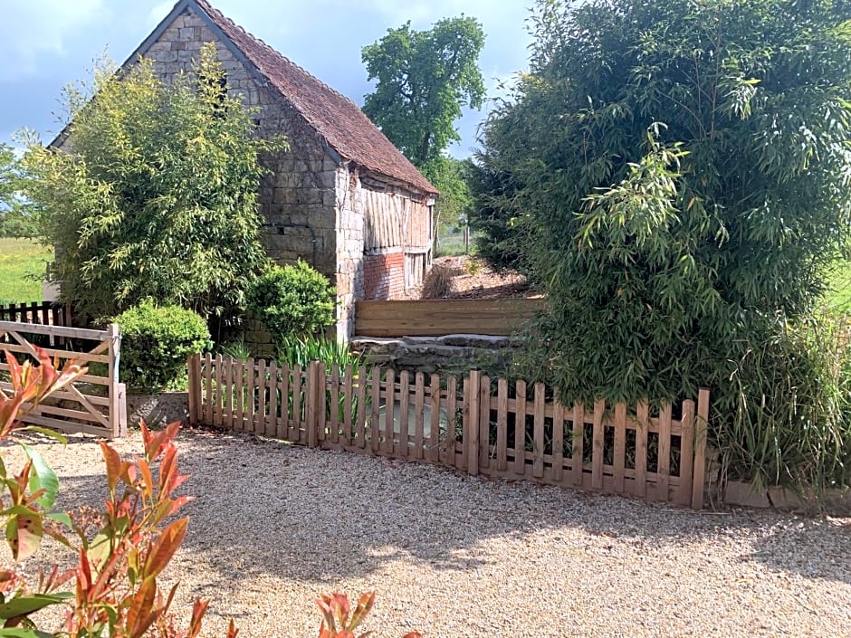 Le Bas Chesnay Chambres D'Hotes Domfront en Poiraie