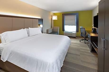 King Room - Mobility Access/Hearing Accessible