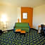 Fairfield Inn & Suites by Marriott Santa Maria