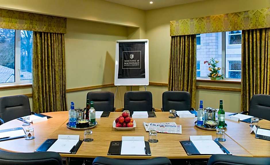 Macdonald Crutherland House