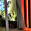 Seaflats Iate Plaza Hotel