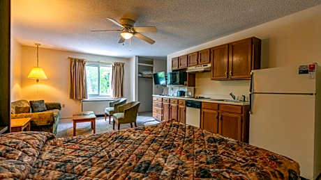 Queen Studio with Sofa Bed