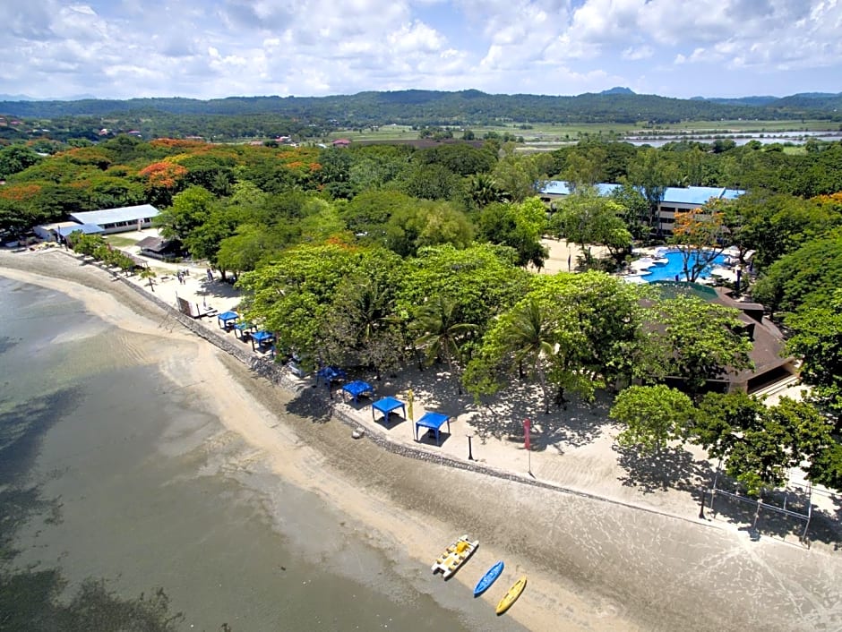 Matabungkay Beach Hotel