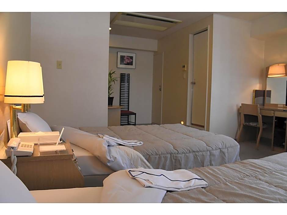 Silk Hotel