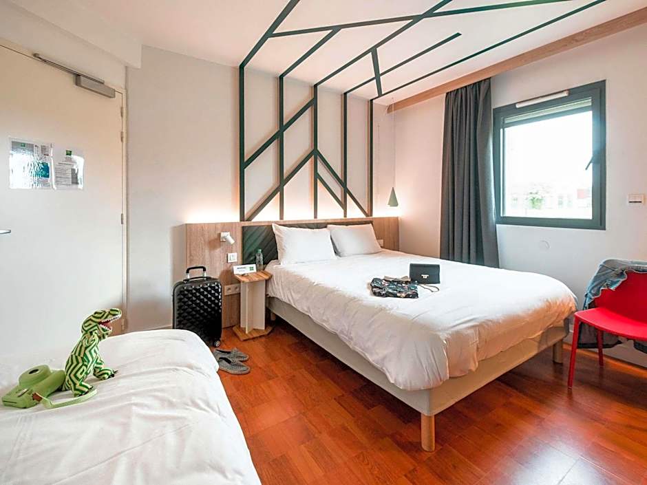 ibis Styles Rouen Val De Reuil