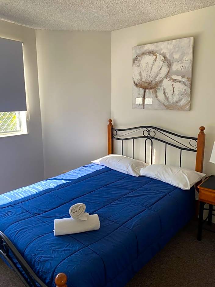 Bayviews and Harbourview Holiday Apartments