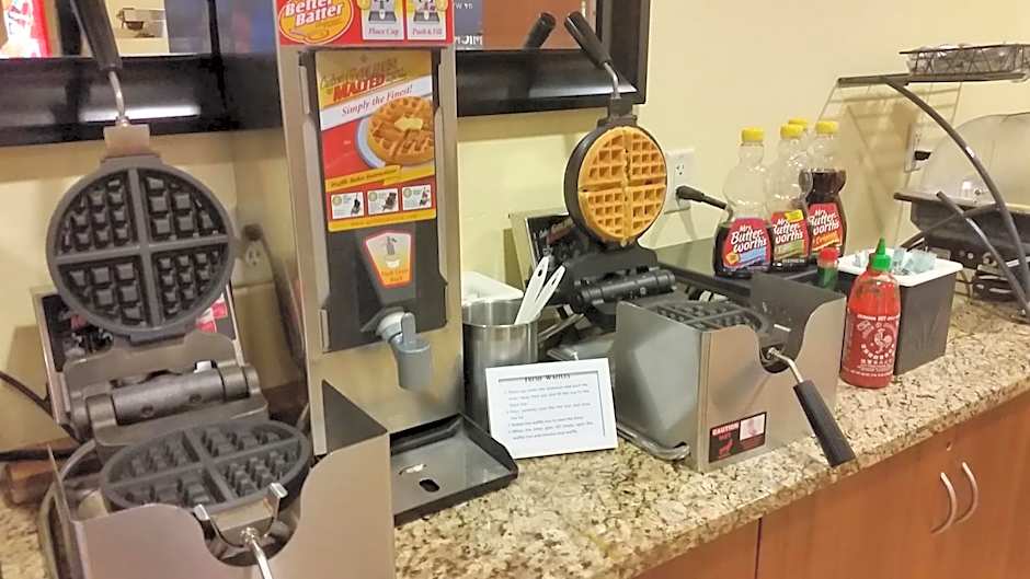 Microtel Inn & Suites by Wyndham Kearney