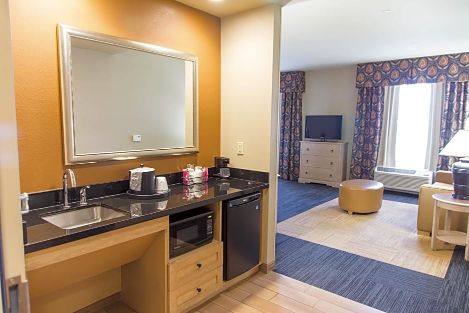 Hampton Inn & Suites Dodge City