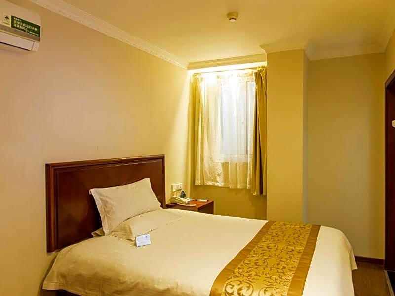 GreenTree Inn Jiangsu Taizhou Jingjiang Bus Station Express Hotel
