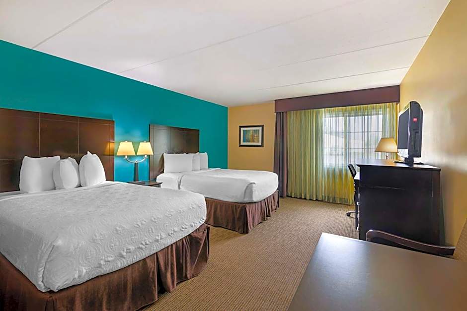 Best Western Plus Plattsburgh