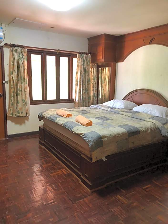 Dikachaya Hostel