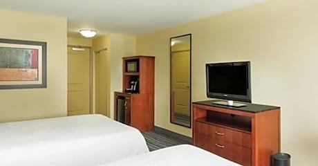 Premium Queen Room with Two Queen Beds