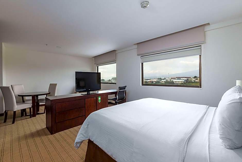 Wyndham Garden San Jose Escazu