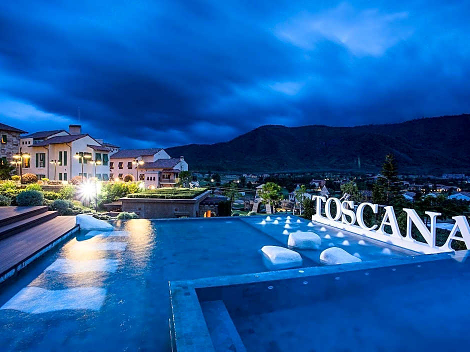 Toscana Valley Town Square Suites