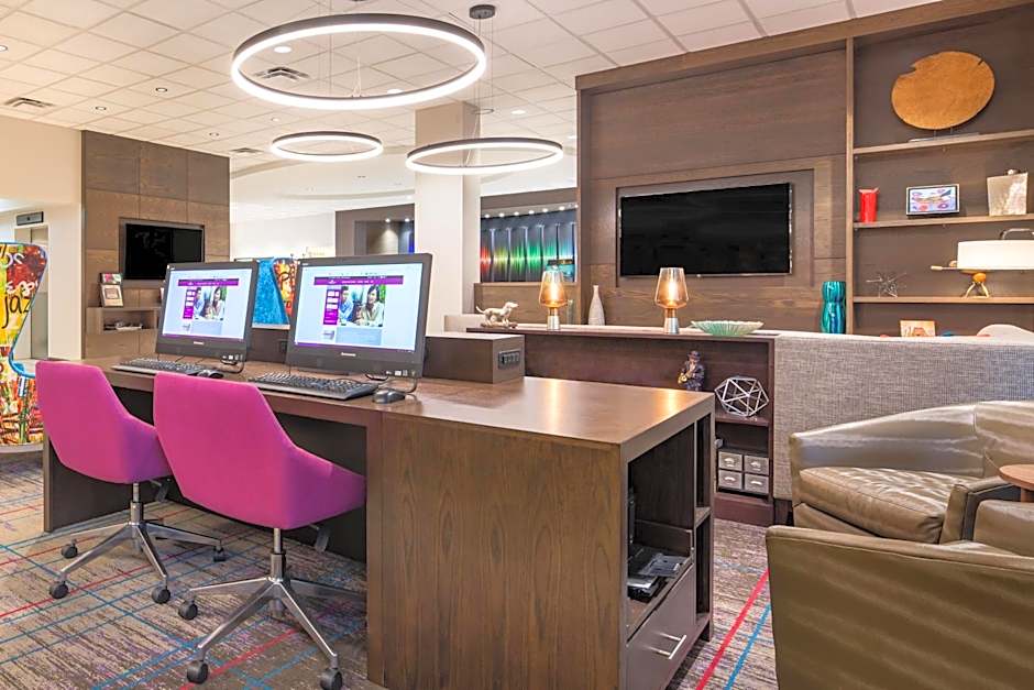 Crowne Plaza Memphis Downtown By IHG