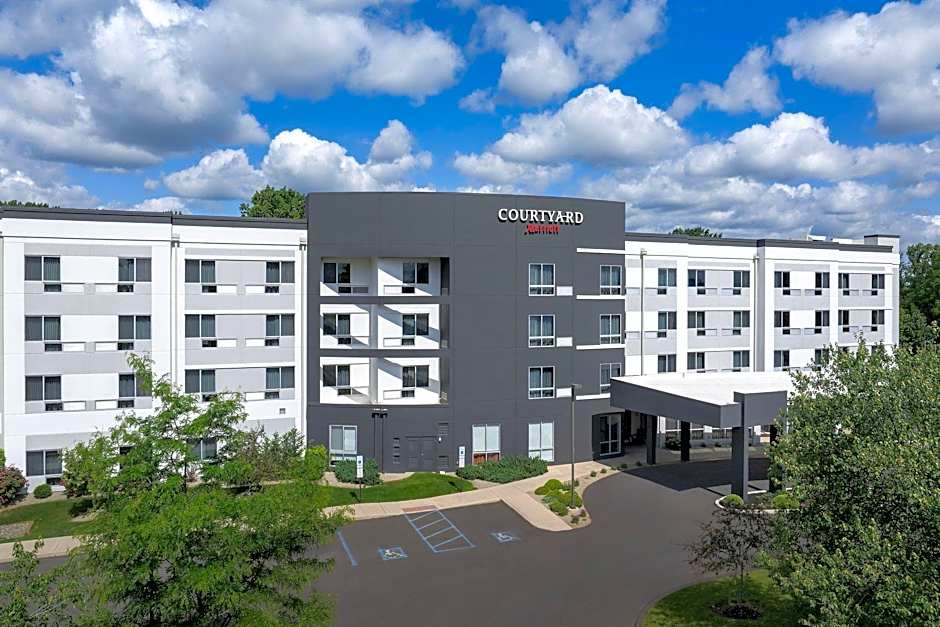 Courtyard by Marriott Philadelphia Bensalem
