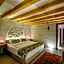 Mesken Cave Suites