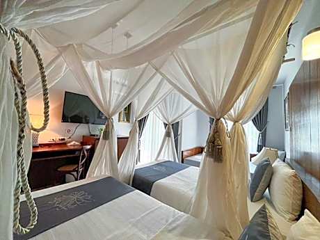 Twin Room with Balcony