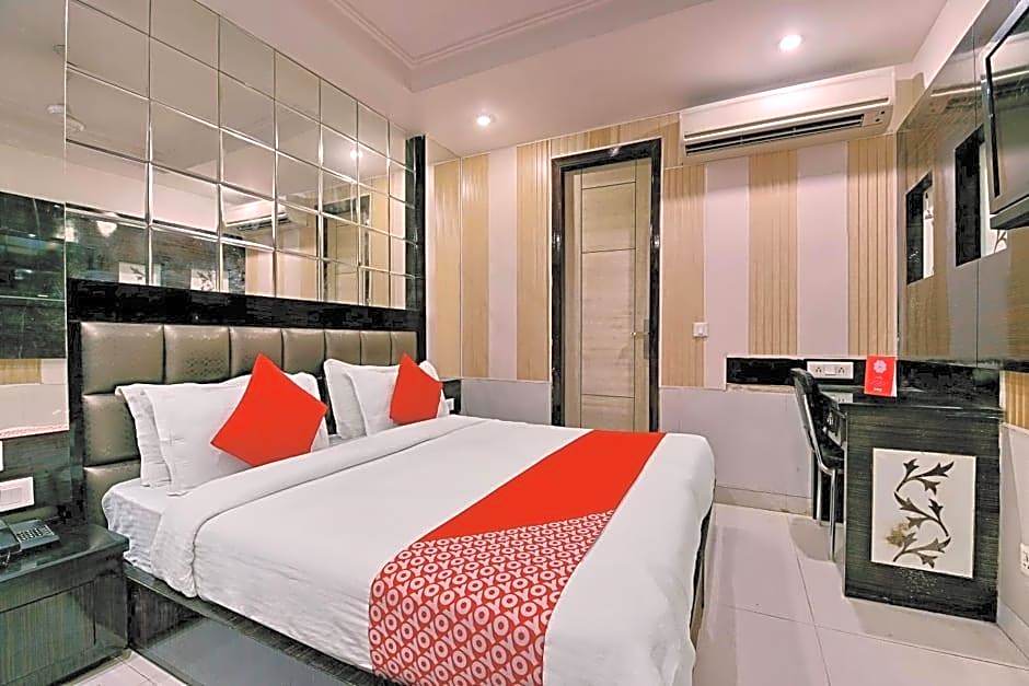 Townhouse Hotel Lotus Palace