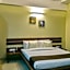Hotel 3 Leaves