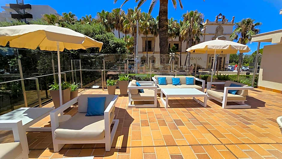 Leman Hotel y Apartamentos