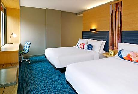 Standard Queen Room with Two Queen Beds - Hearing Accessible