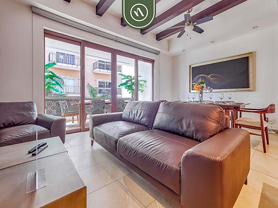 Luxury 2BR Condo in Romatic Zone - Rooftop Pool