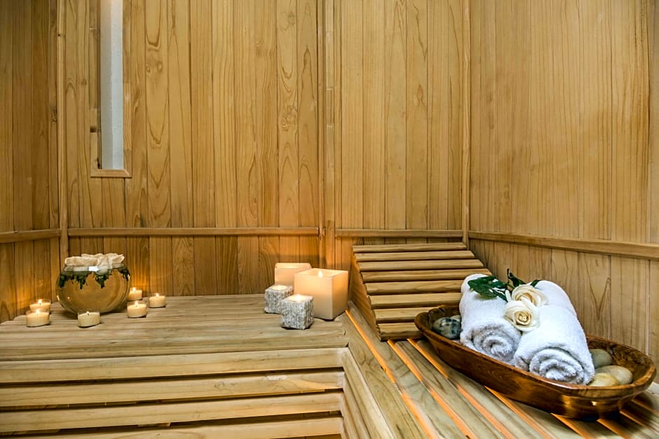 NH Bogota Pavillon Royal