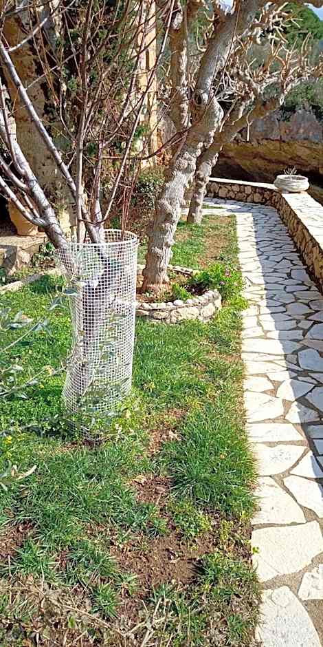 Gorgones, sea-front, great view