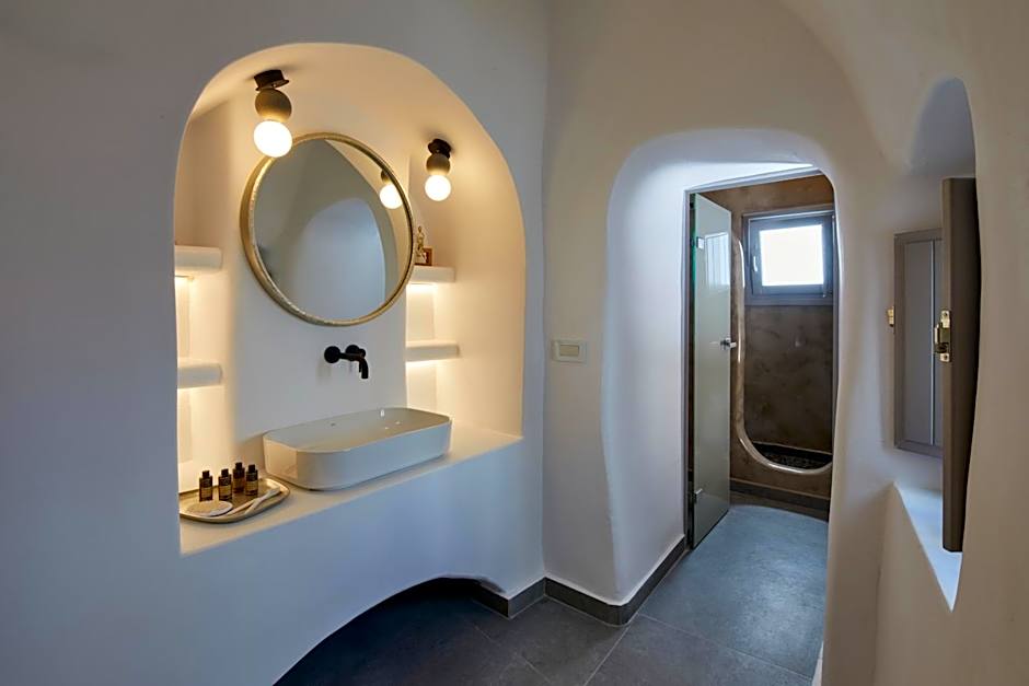 Allure Breeze Suites
