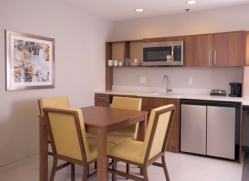 Home2 Suites By Hilton Atlanta Perimeter Center